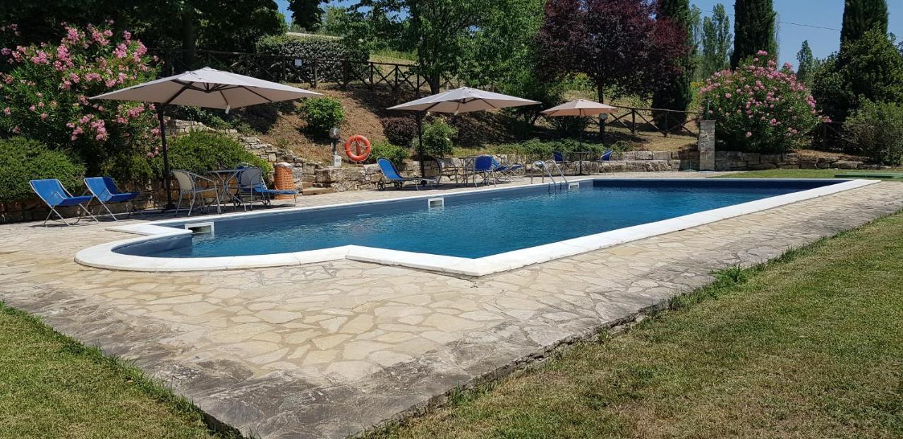 Case In Campagna Con Piscina A Todi Ngoại thất bức ảnh